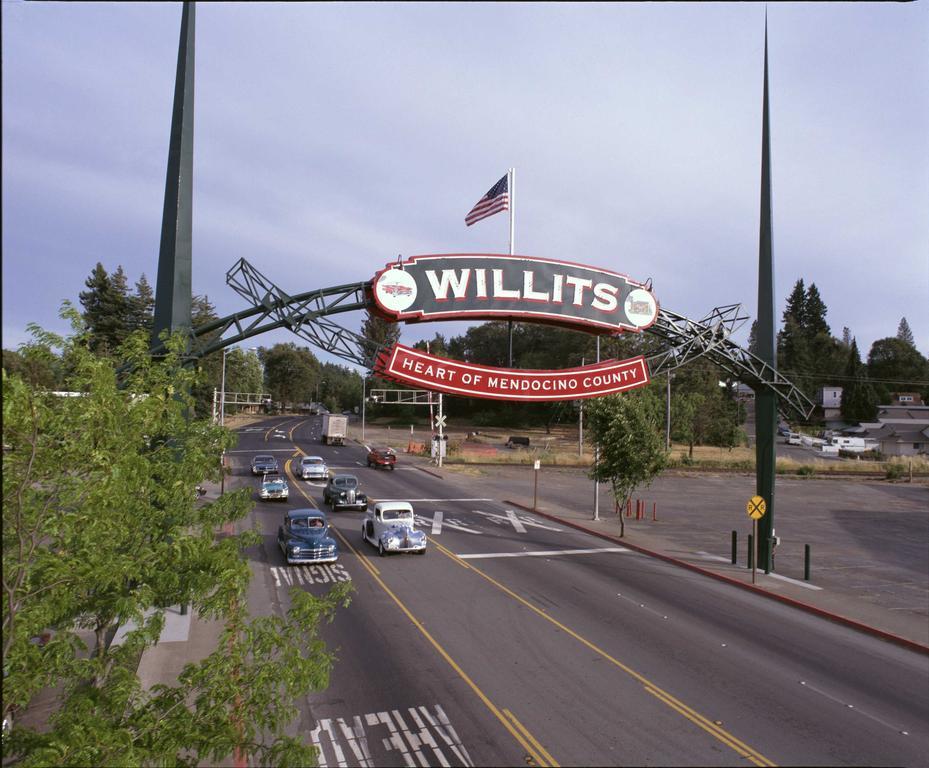 Baechtel Creek Inn, Ascend Hotel Collection Willits Exteriör bild